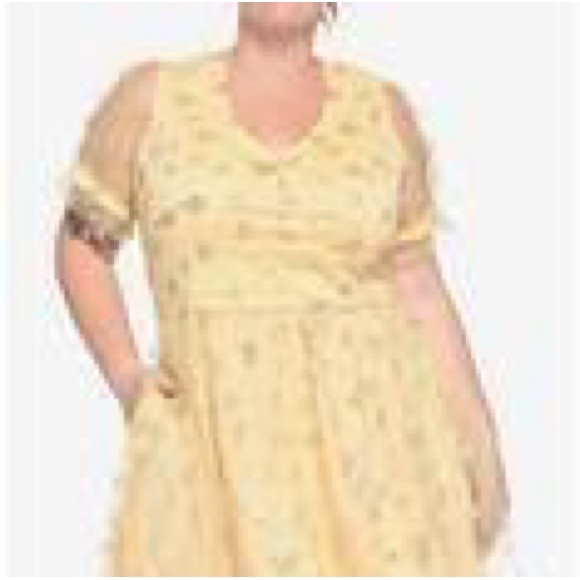 DISNEY HER UNIVERSE BEAUTY THE BEAST COLLECTION HOT TOPIC DRESS Belle Plus Sz 5 - Picture 9 of 12